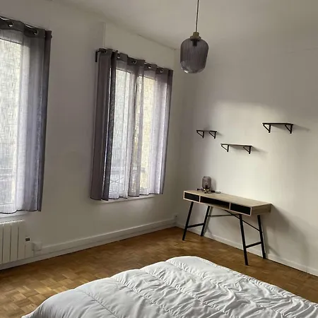 Appartement Spacieux T3 De 100 M2 Design En Plein Centre-ville Valenciennes